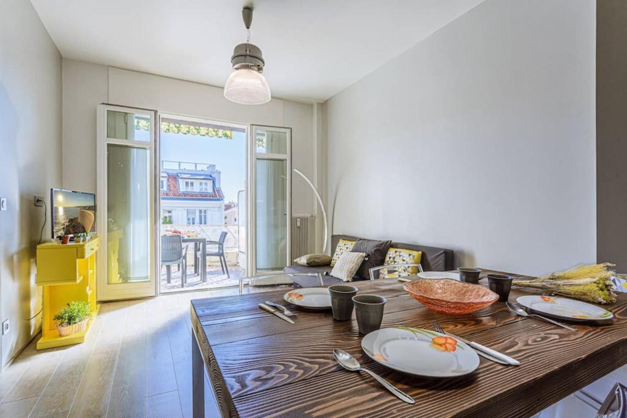 Fleurs 22 - City Center - Modern W Terrace Nice Exterior foto